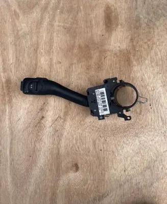 Audi A6 S6 C5 4B Indicator stalk 8L0953513H 286058BH13