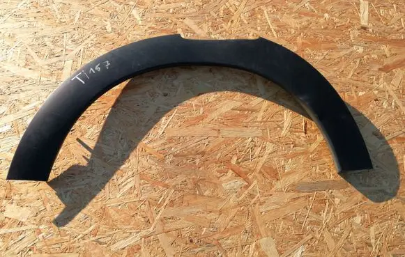 Citroen C4 Cactus Rear arch trim 9819474277