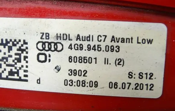 Audi A6 S6 C7 4G Tailgate rear/tail lights 4G9945093 3902 608501
