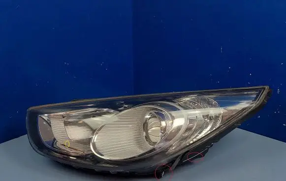 Hyundai ix35 Headlight/headlamp 921012Y000