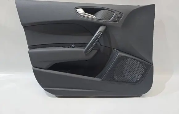 Audi A1 Front door trim bar 