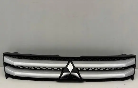 Mitsubishi Eclipse Cross Front bumper upper radiator grill 7450B072
