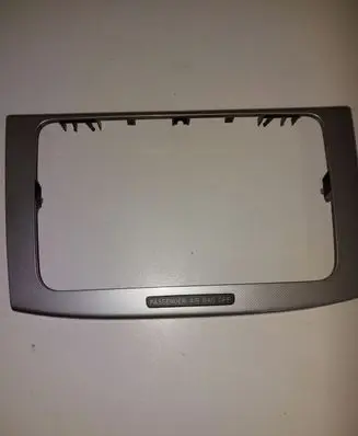 Volkswagen PASSAT B6 Radio/GPS head unit trim 3C0858069M