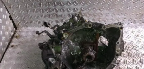 Peugeot 306 Manual 5 speed gearbox 20CH65