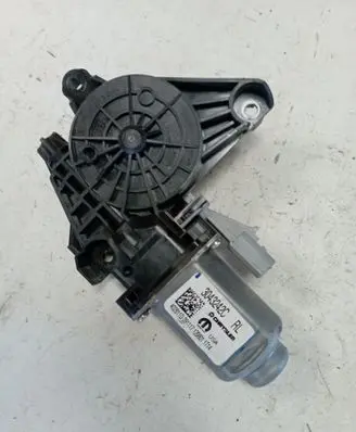 Chrysler Pacifica Rear door window regulator motor 3043242C