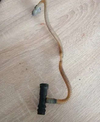 Renault Megane II Fuel line pipe