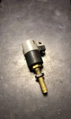 BMW 5 E39 Sensor 1181103