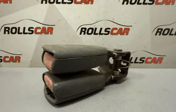 Volvo S80 Rear seatbelt buckle 956906