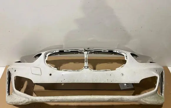 BMW 1 F40 Front bumper 51118070928