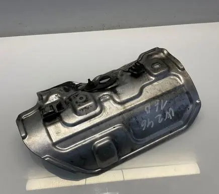 Mercedes-Benz B W246 W242 Exhaust heat shield 208083869R