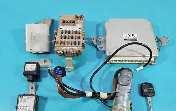 Subaru Forester SG Engine control unit/module ECU 22611AG600 IMPRK1547406