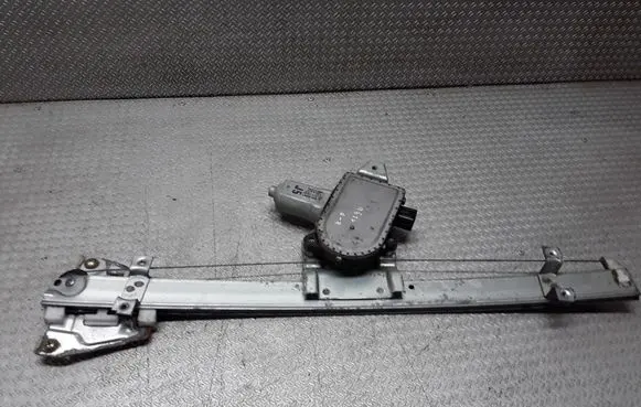 Mitsubishi Pajero Front door window regulator with motor 0620200630