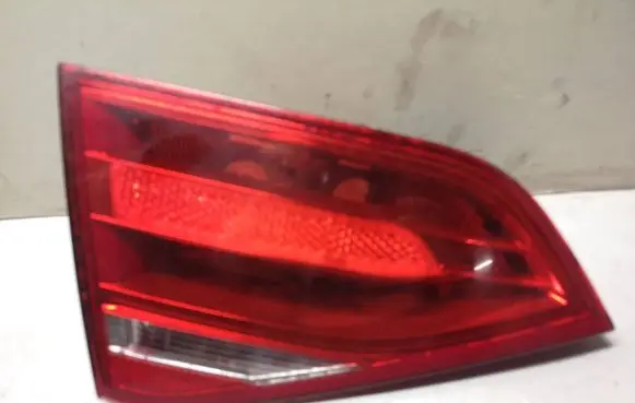 Audi A4 S4 B8 8K Tailgate rear/tail lights 8K5945093D