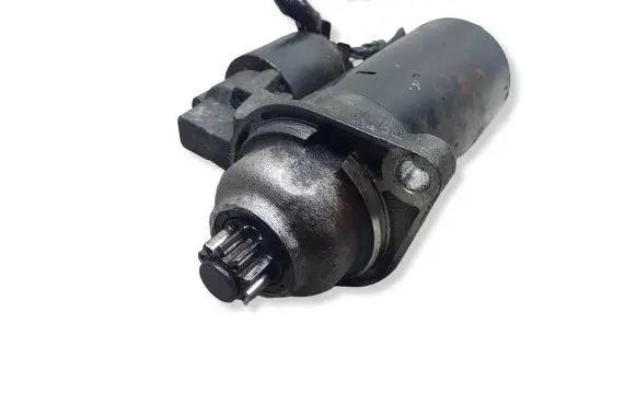 Volkswagen Golf IV Starter motor 0001125042KASACJ 0001125042