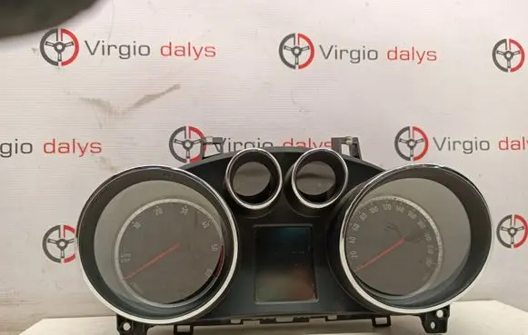 Opel Mokka Speedometer (instrument cluster) 95386881