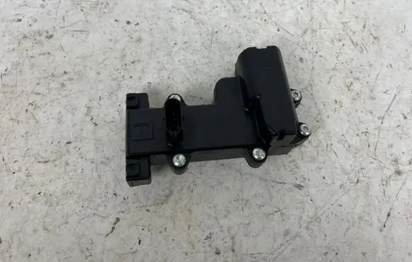 Tesla Model X Door control unit/module 104535300B