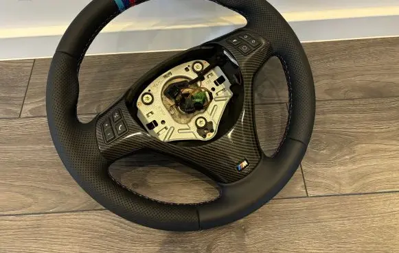 BMW X1 E84 Steering wheel