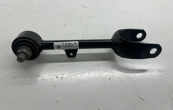 Tesla Model 3 Rear upper control arm/wishbone 104442300G