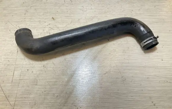Mercedes-Benz Sprinter W906 Engine coolant pipe/hose