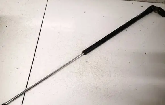 Mazda MX-3 Tailgate/trunk strut/damper