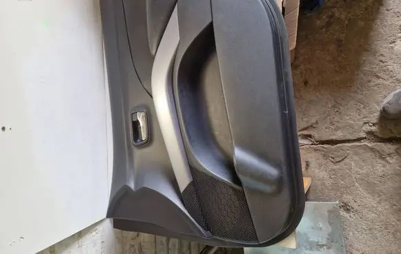 Citroen C-Crosser Front door card panel trim