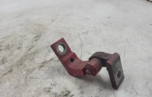 Volkswagen Bora Front door lower hinge 