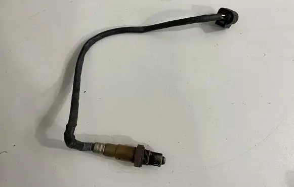 BMW 5 F10 F11 Lambda probe sensor 7576673