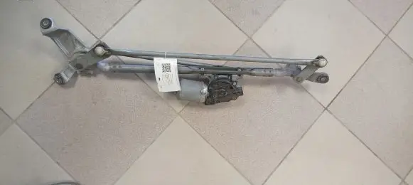 Toyota Sienna XL30 III Front wiper linkage and motor 8511008020 1593002501