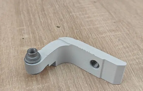 BMW X5 G05 Rear door lower hinge 7333094