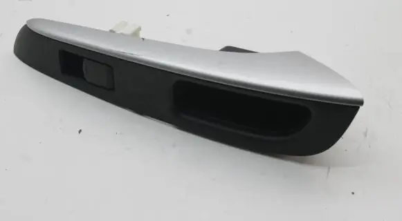 Nissan Note (E12) Other switches/knobs/shifts