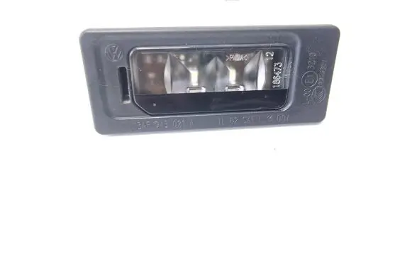 Volkswagen PASSAT B8 Number plate light 3AF943021A
