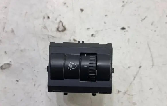 Skoda Octavia Mk2 (1Z) Headlight level height control switch 1Z0941333B