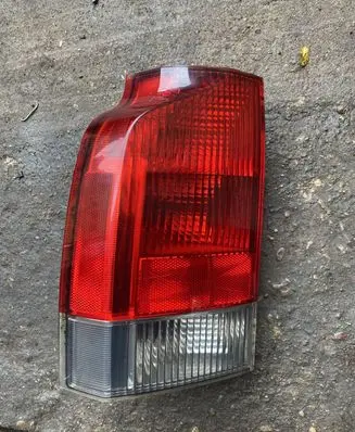 Volvo V70 Rear/tail lights