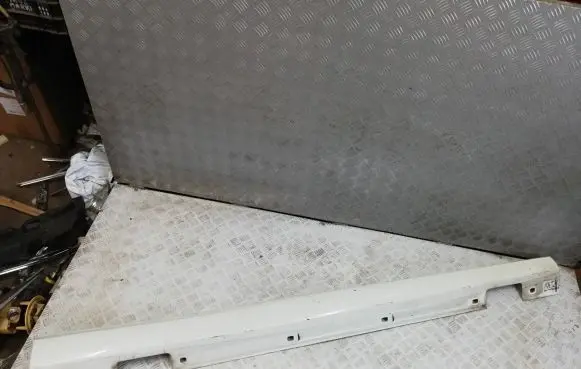 Mercedes-Benz B W246 W242 side skirts sill cover 