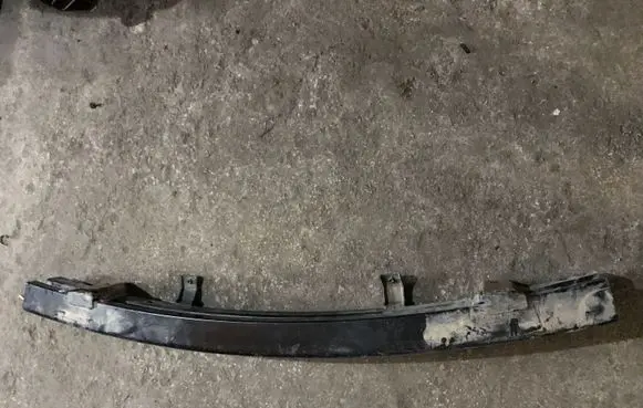 Nissan Navara D40 Front bumper cross member 50100EB400