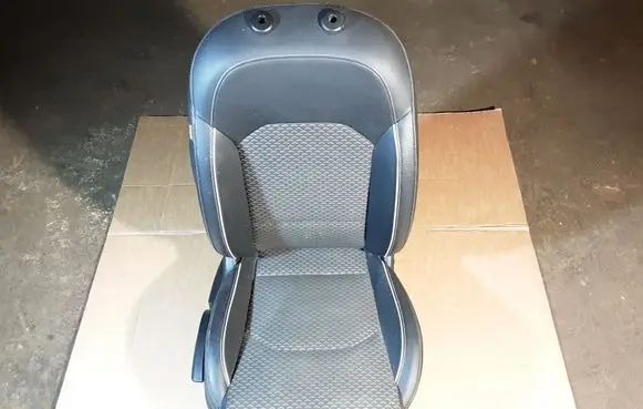 KIA Xceed Front passenger seat 88895CD540