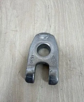 Dacia Duster Fuel Injector clamp holder 4510