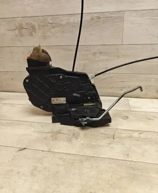 Mazda 3 II Rear door lock 3N6AA26413CP