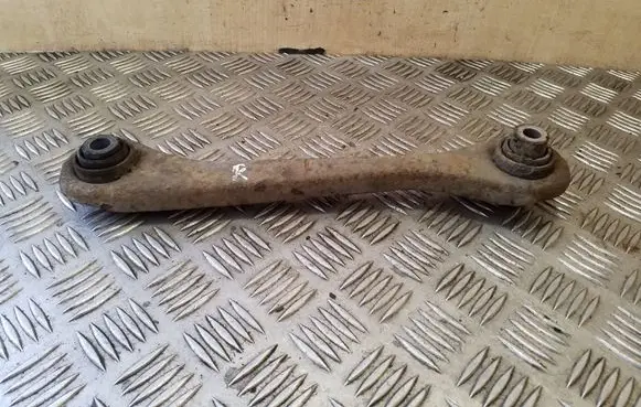 Volkswagen PASSAT CC Rear control arm