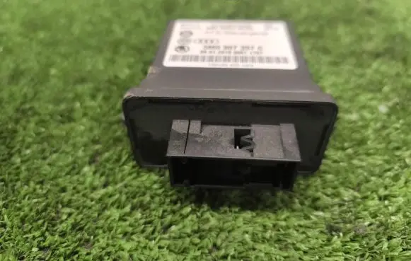 Volkswagen PASSAT B6 Xenon control unit/module 5M0907357C