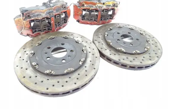 Audi RS4 B7 Brake discs and calipers set 