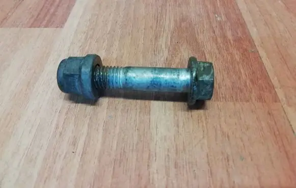 Renault Zoe Front suspension camber bolt 7703002731 7703034248