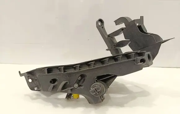 Audi A4 S4 B8 8K Headlight/headlamp mounting bracket 8K0805608A 2002838 20026385