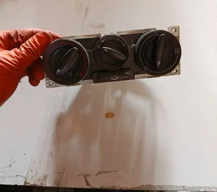 Audi A3 S3 8L Climate control unit 8L0819045A 654885K35 901510980000