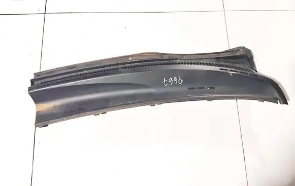 Toyota Corolla E120 E130 Wiper trim 5570802150 3060p010
