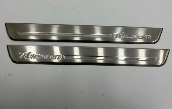 Hyundai Tucson TL sill trim set (inner) D7450ADE00ST D7450AD400ST