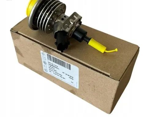 Audi A8 S8 D4 4H AdBlue injector 4H0131113A