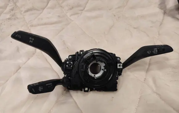 Audi Q3 F3 Wiper switch 82A953521H