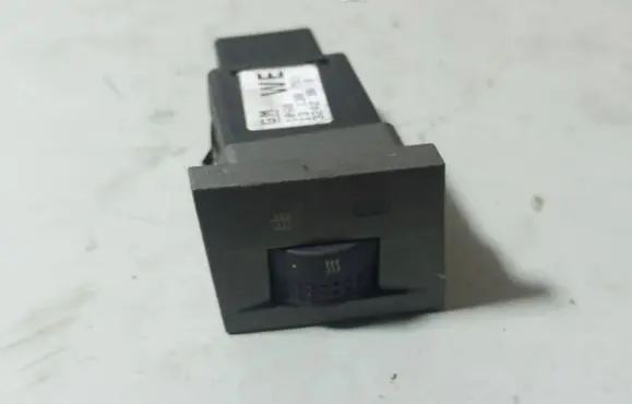 Opel Vectra C Seat heating switch 13138251 32429810 1068