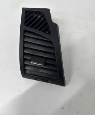 BMW 1 E81 E87 Dashboard side air vent grill/cover trim P0102044 7059188